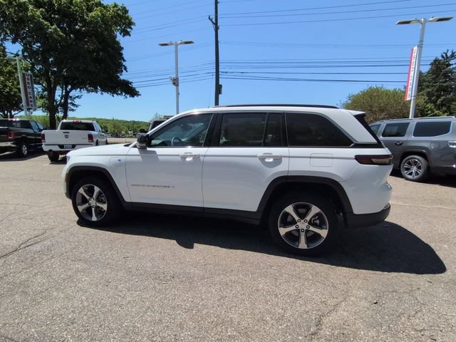 Used 2024 Jeep Grand Cherokee Limited 4xe AWD/4WD image 6