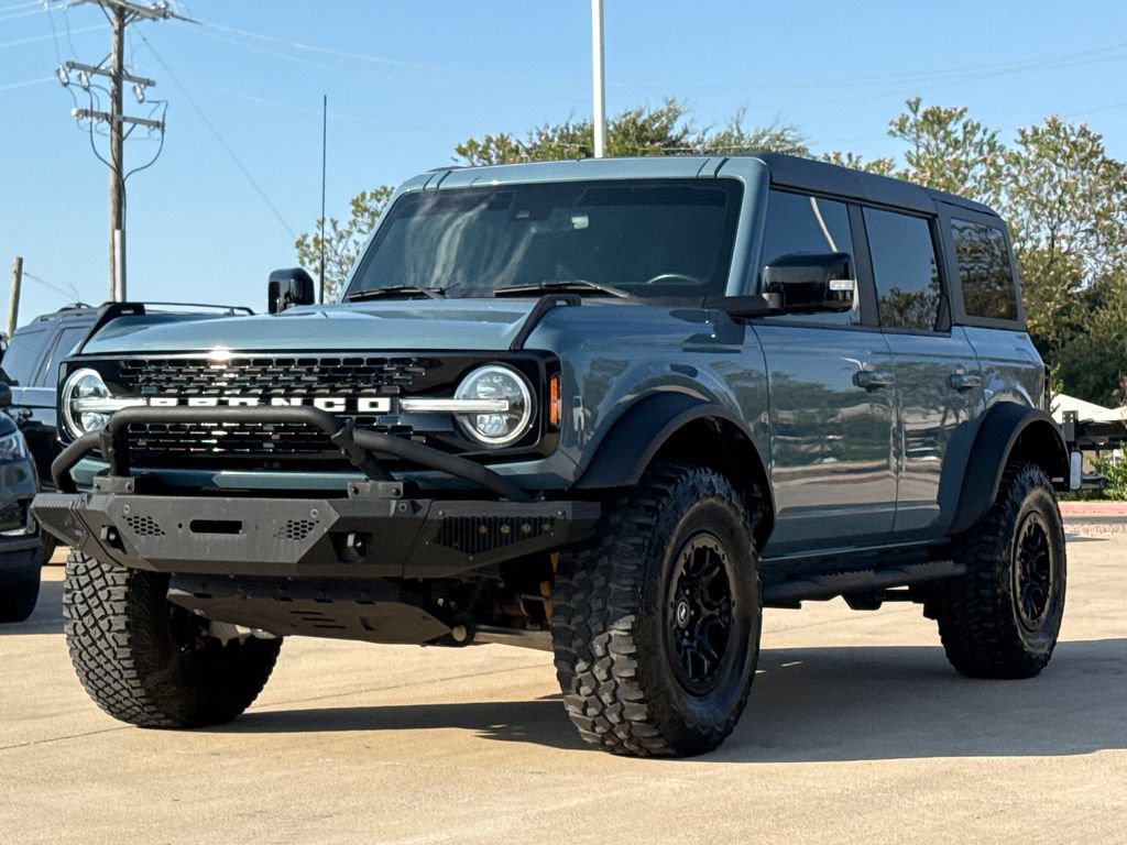 Used 2021 Ford Bronco First Edition AWD/4WD image 3