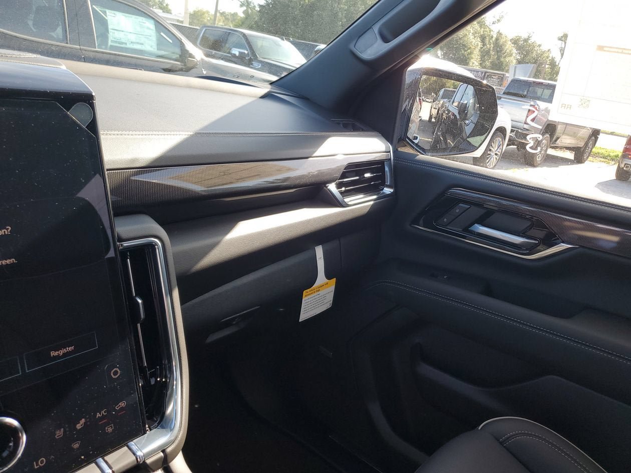 New 2026 GMC Yukon XL Elevation w/ Elevation Premium Package AWD/4WD image 25