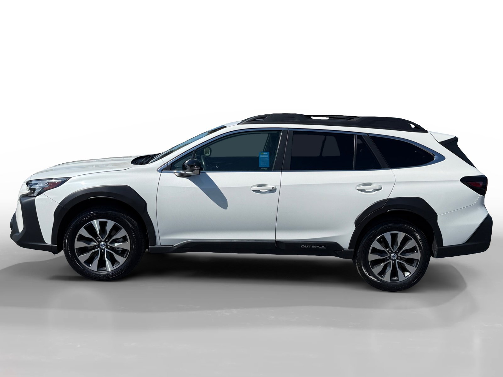 Used 2023 Subaru Outback Limited XT image 2