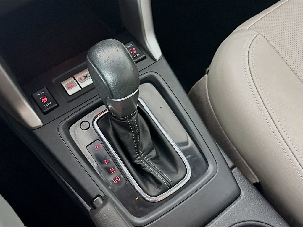 Used 2016 Subaru Forester 2.5i Touring w/ Eyesight & Navigation System image 20