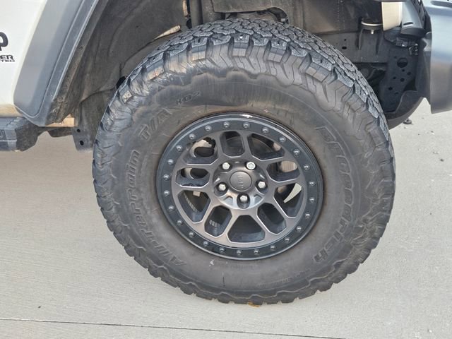 Used 2022 Jeep Wrangler Unlimited Sport image 3