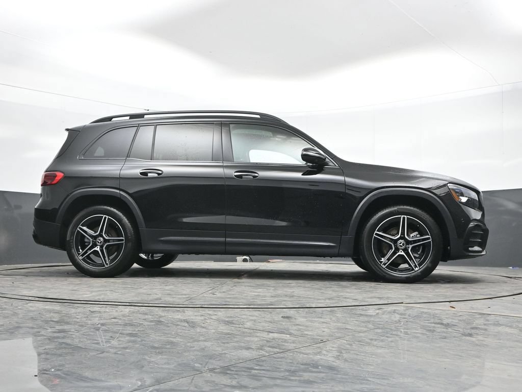 New 2026 Mercedes-Benz GLB 250 4MATIC image 38