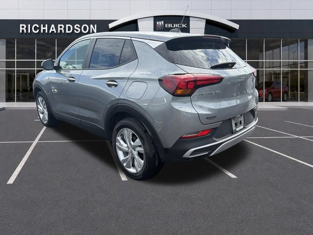Used 2024 Buick Encore GX Preferred w/ Comfort Package FWD image 14