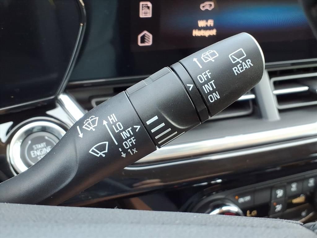 New 2025 Chevrolet Trax ACTIV w/ Driver Confidence Package image 18