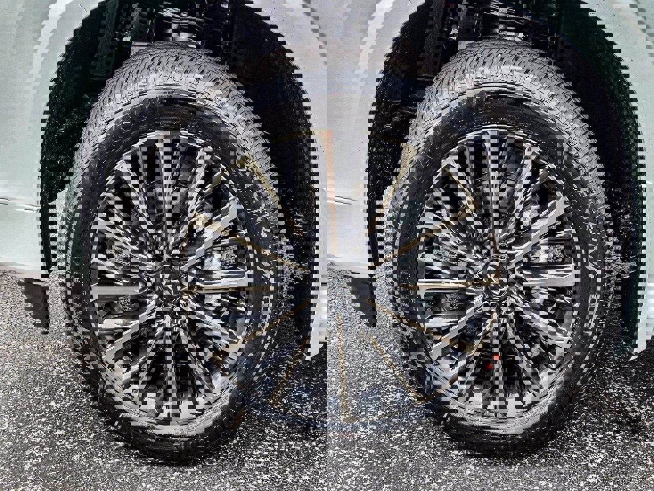 New 2026 INFINITI QX80 Autograph image 9