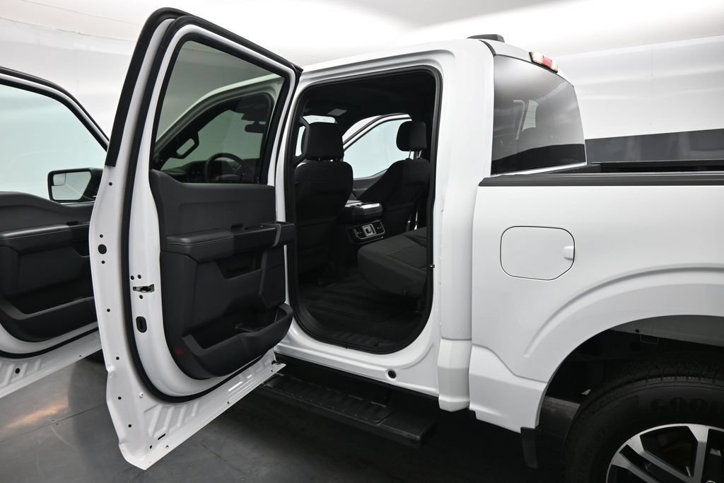 Used 2023 Ford F150 XL w/ STX Appearance Package RWD image 17