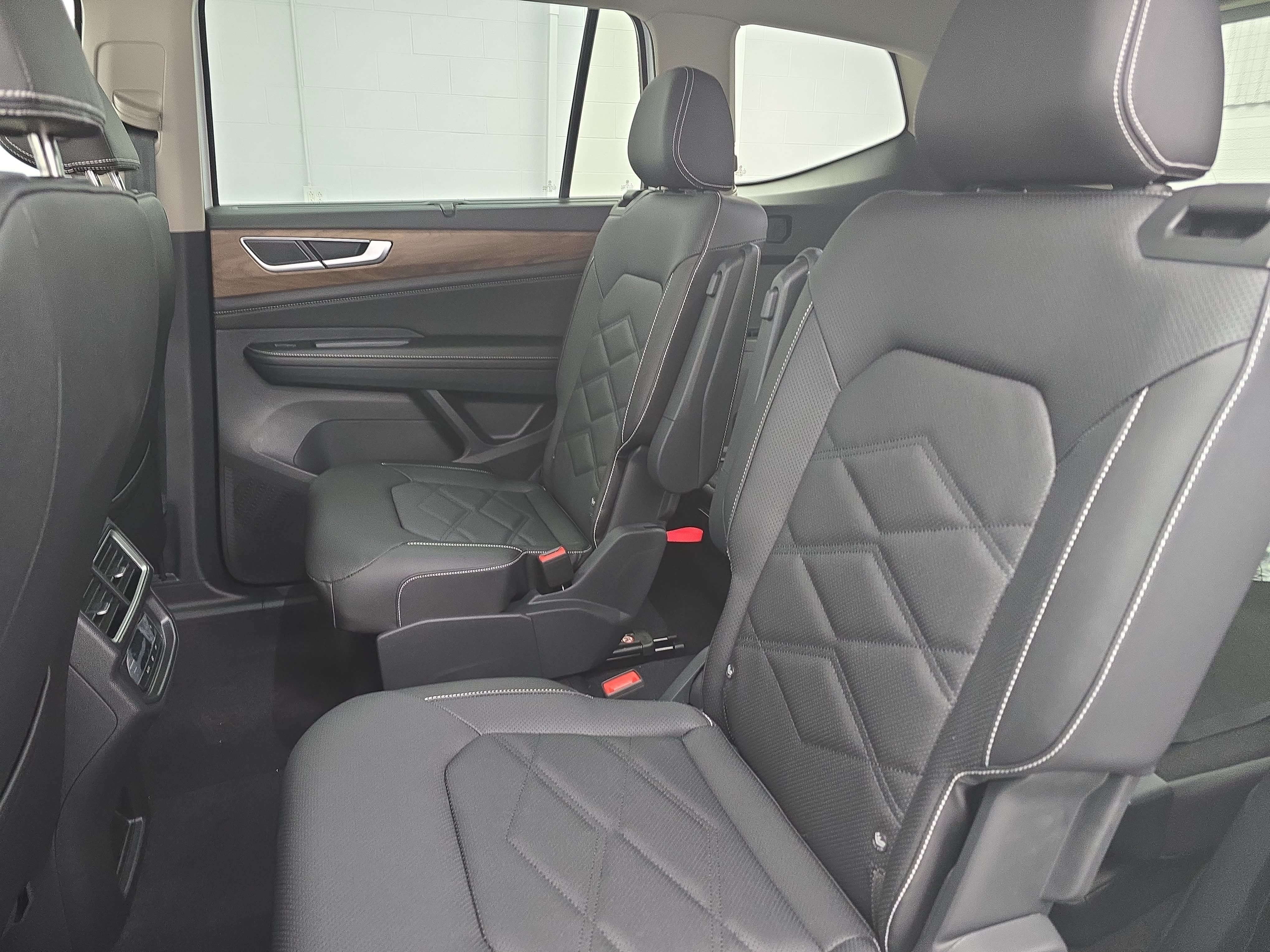 New 2026 Volkswagen Atlas SE AWD/4WD image 15