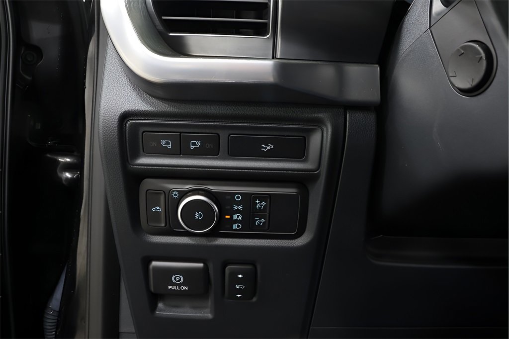 Used 2022 Ford F150 Lariat w/ Equipment Group 502A High image 19