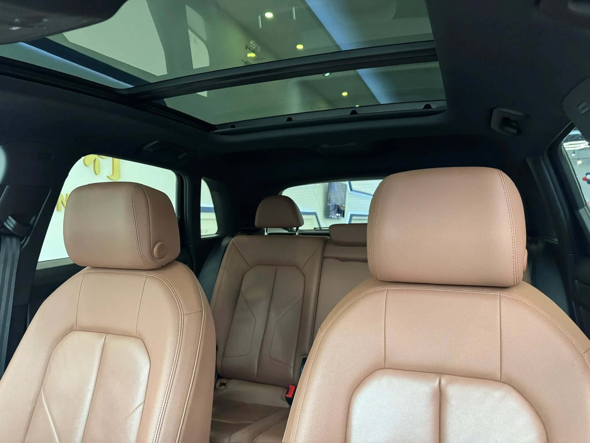 Used 2019 Audi Q3 2.0T Premium w/ Convenience Package AWD/4WD image 21