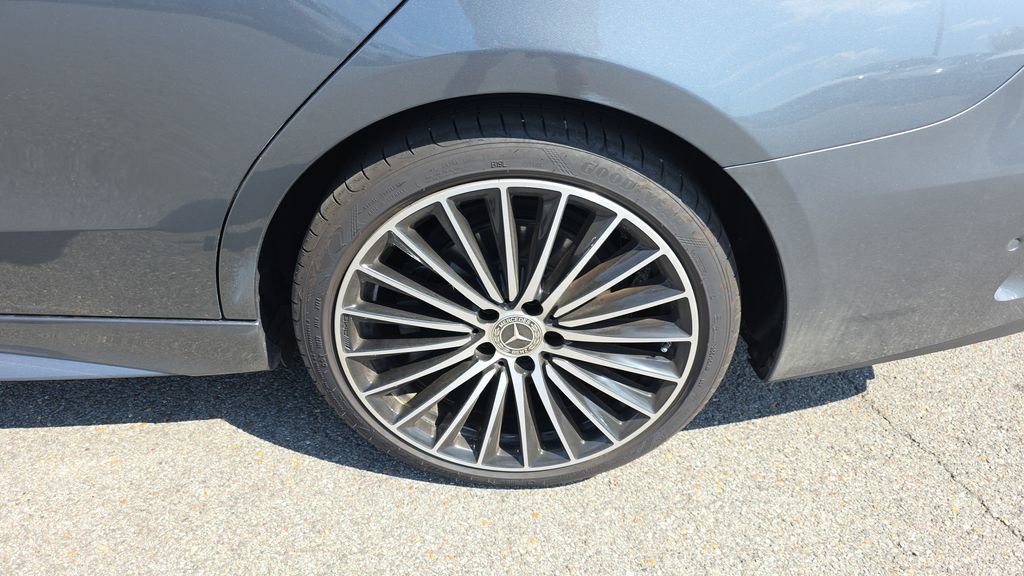 Certified 2025 Mercedes-Benz C 300 4MATIC Sedan image 9