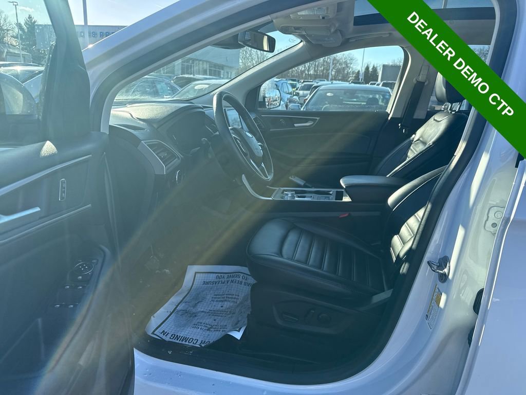 Used 2024 Ford Edge SEL w/ Convenience Package image 12