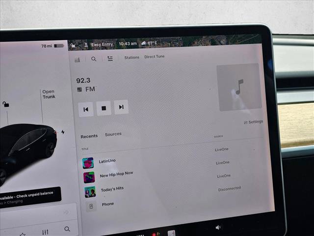 Used 2018 Tesla Model 3 Long Range RWD image 23