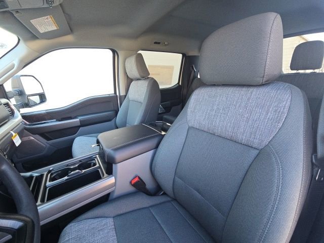 New 2026 Ford F350 XLT w/ XLT Premium Package AWD/4WD image 17