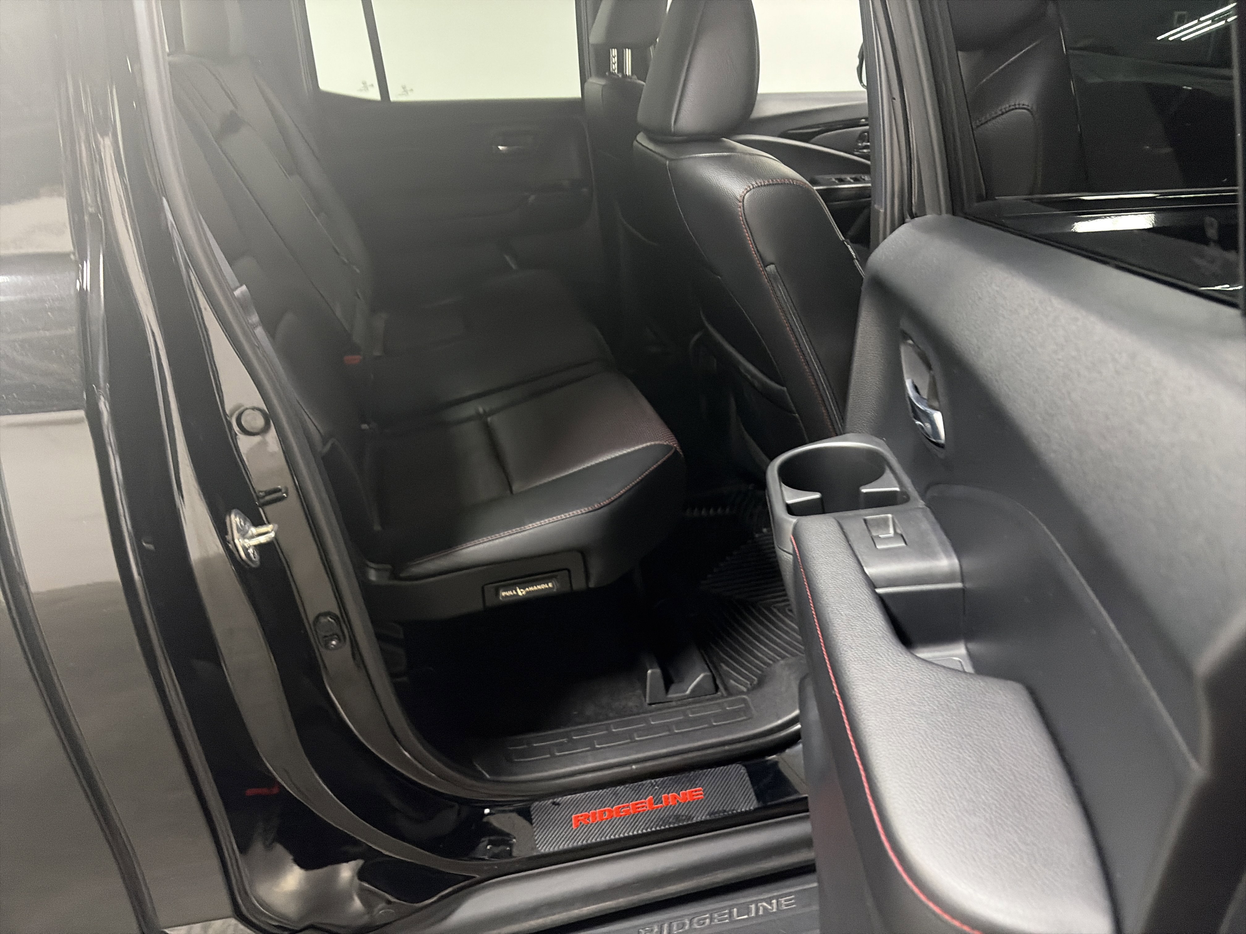 Used 2020 Honda Ridgeline Black Edition image 33