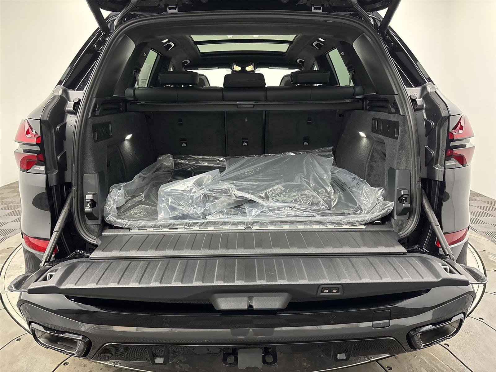 New 2026 BMW X5 xDrive50e AWD/4WD image 21