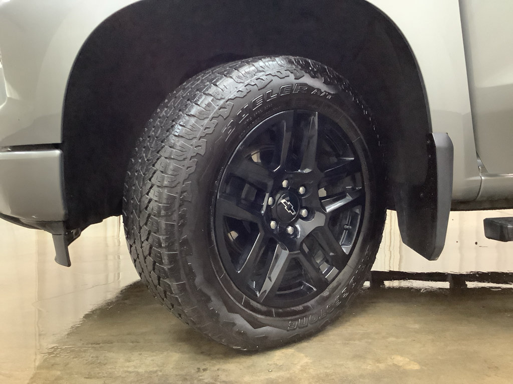 Used 2024 Chevrolet Silverado 1500 RST w/ Max Trailering Package AWD/4WD image 24