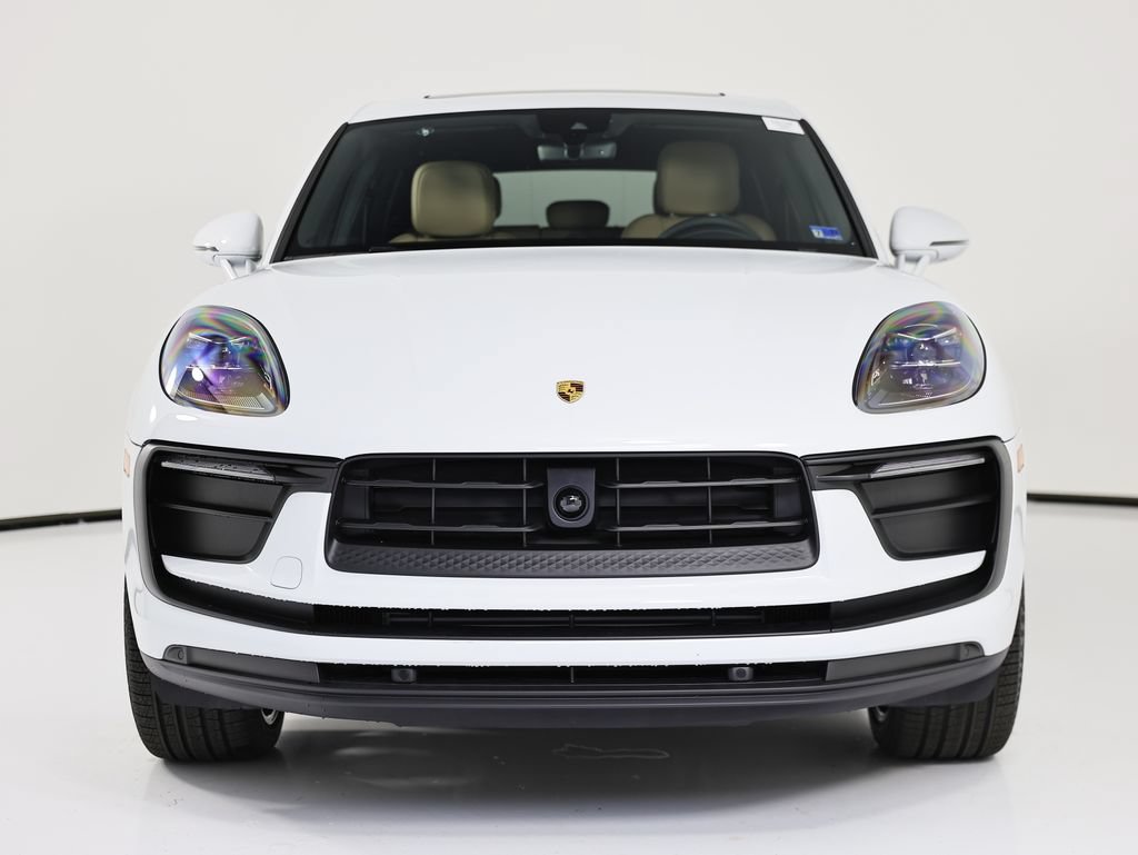 New 2026 Porsche Macan AWD/4WD image 10