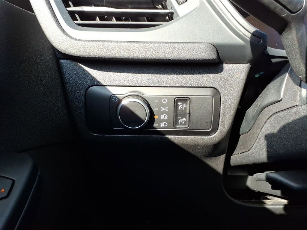 Certified 2025 Ford Escape Active image 39