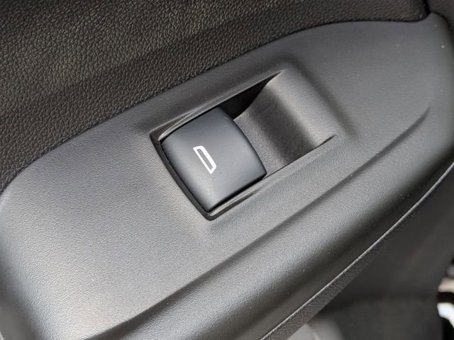 Used 2025 Chevrolet TrailBlazer ACTIV w/ Convenience Package image 29