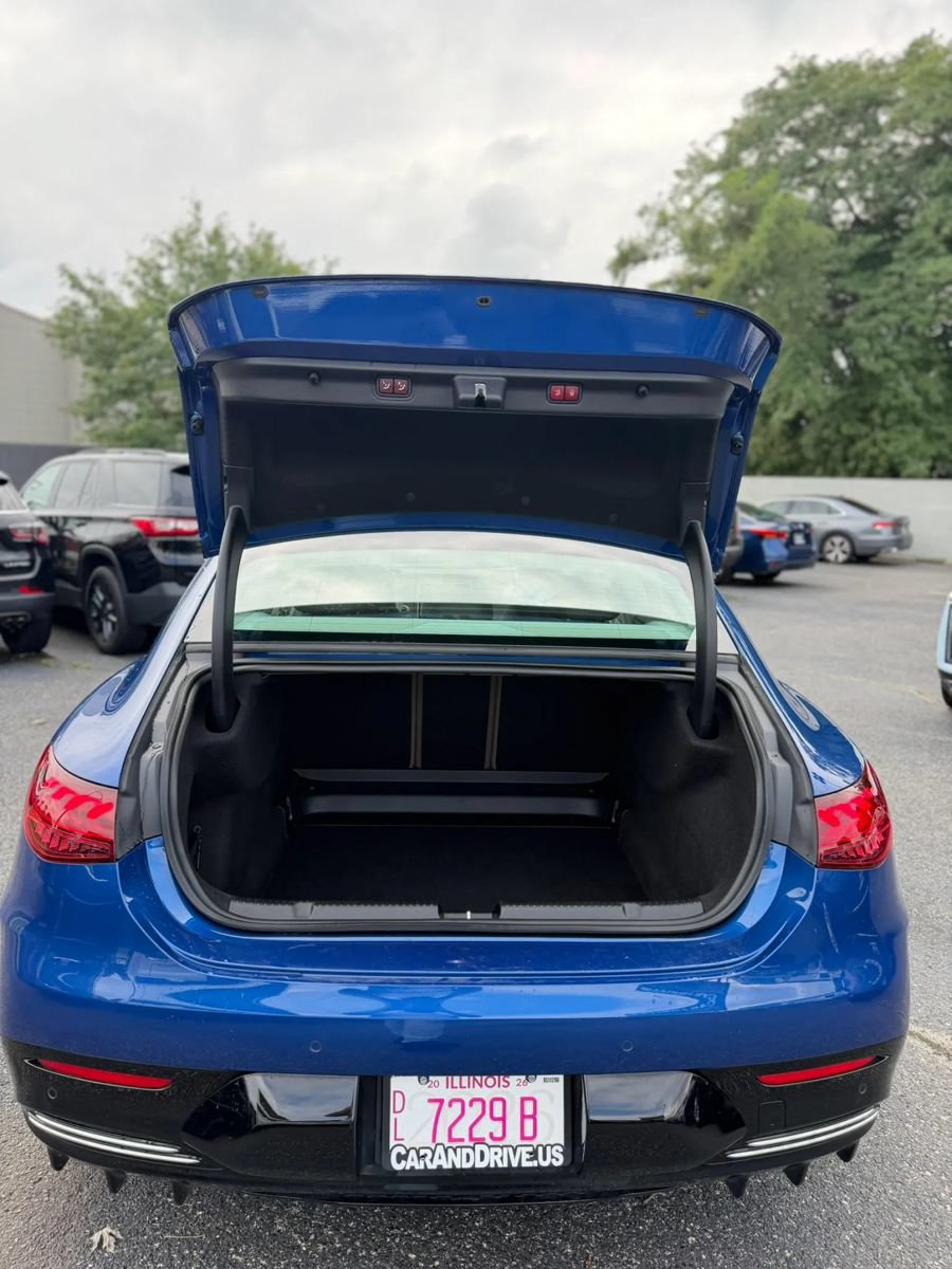 Used 2023 Mercedes-Benz EQE 350+ 4MATIC Sedan image 9