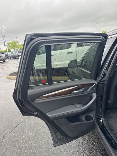 Used 2021 BMW X3 xDrive30i w/ Convenience Package image 15