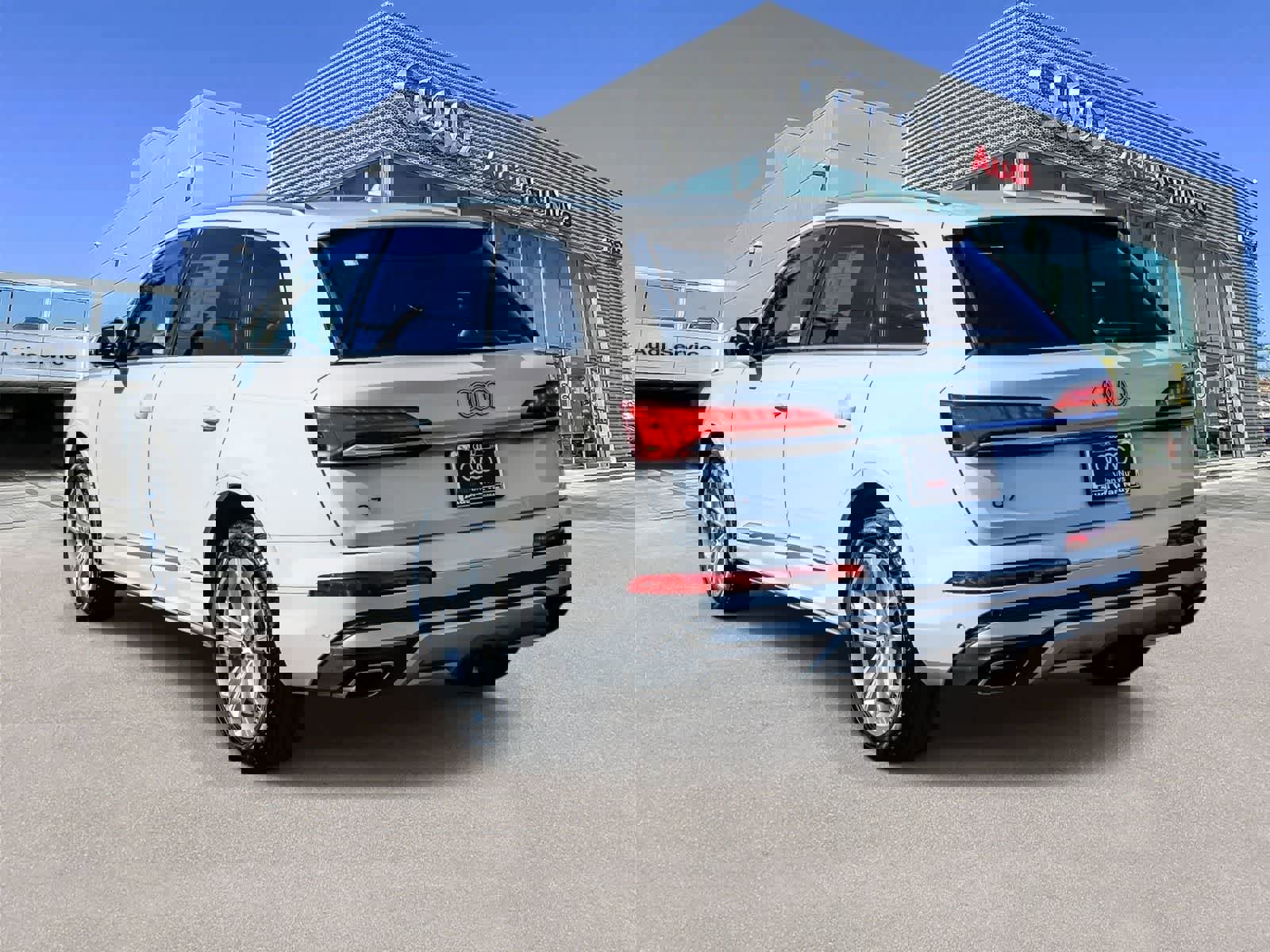 Used 2025 Audi Q7 3.0T Premium Plus w/ Premium Plus Package video 2