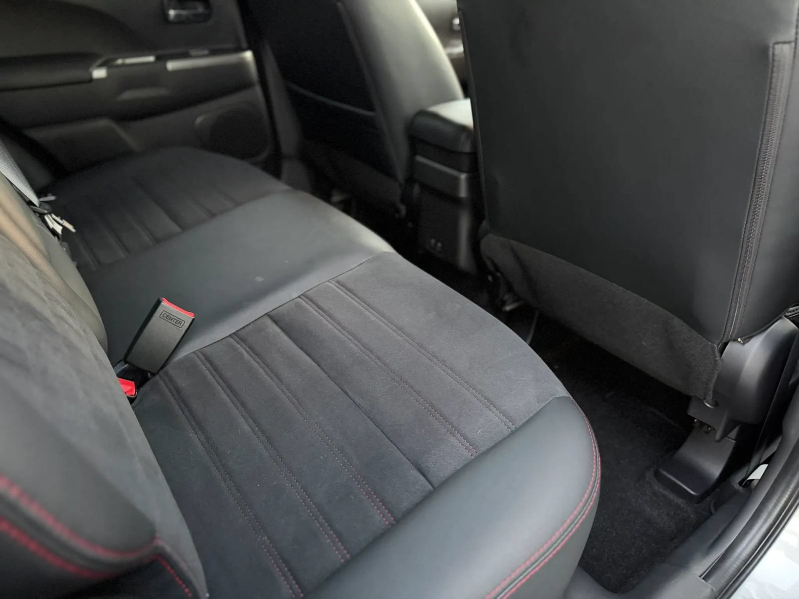 Used 2022 Mitsubishi Outlander Sport SE AWD/4WD image 30