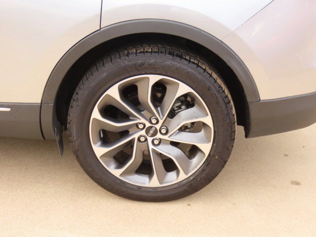 Certified 2022 Lincoln Nautilus Reserve w/ Luxury Package image 16