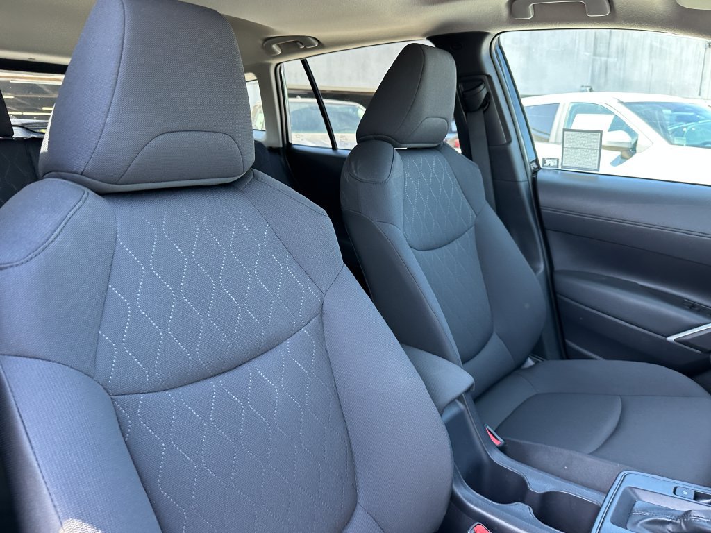 Used 2026 Toyota Corolla Cross LE w/ Moonroof Package FWD image 14