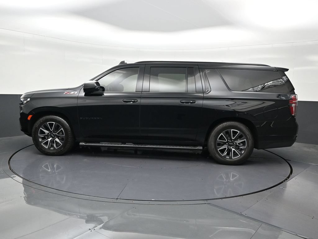 Used 2024 Chevrolet Suburban Z71 w/ Z71 Off-Road Package AWD/4WD image 2