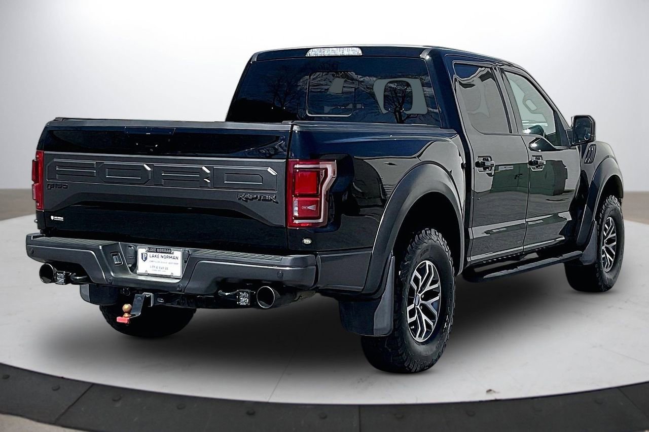 Used 2018 Ford F150 Raptor w/ Equipment Group 802A Luxury image 9