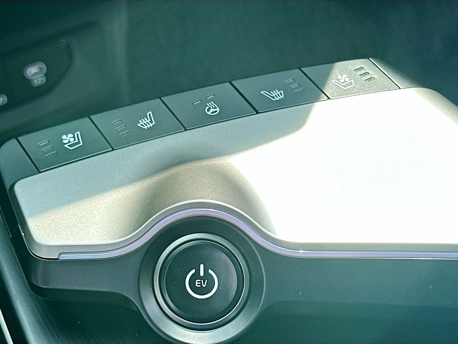 New 2025 Kia EV6 GT-Line image 9