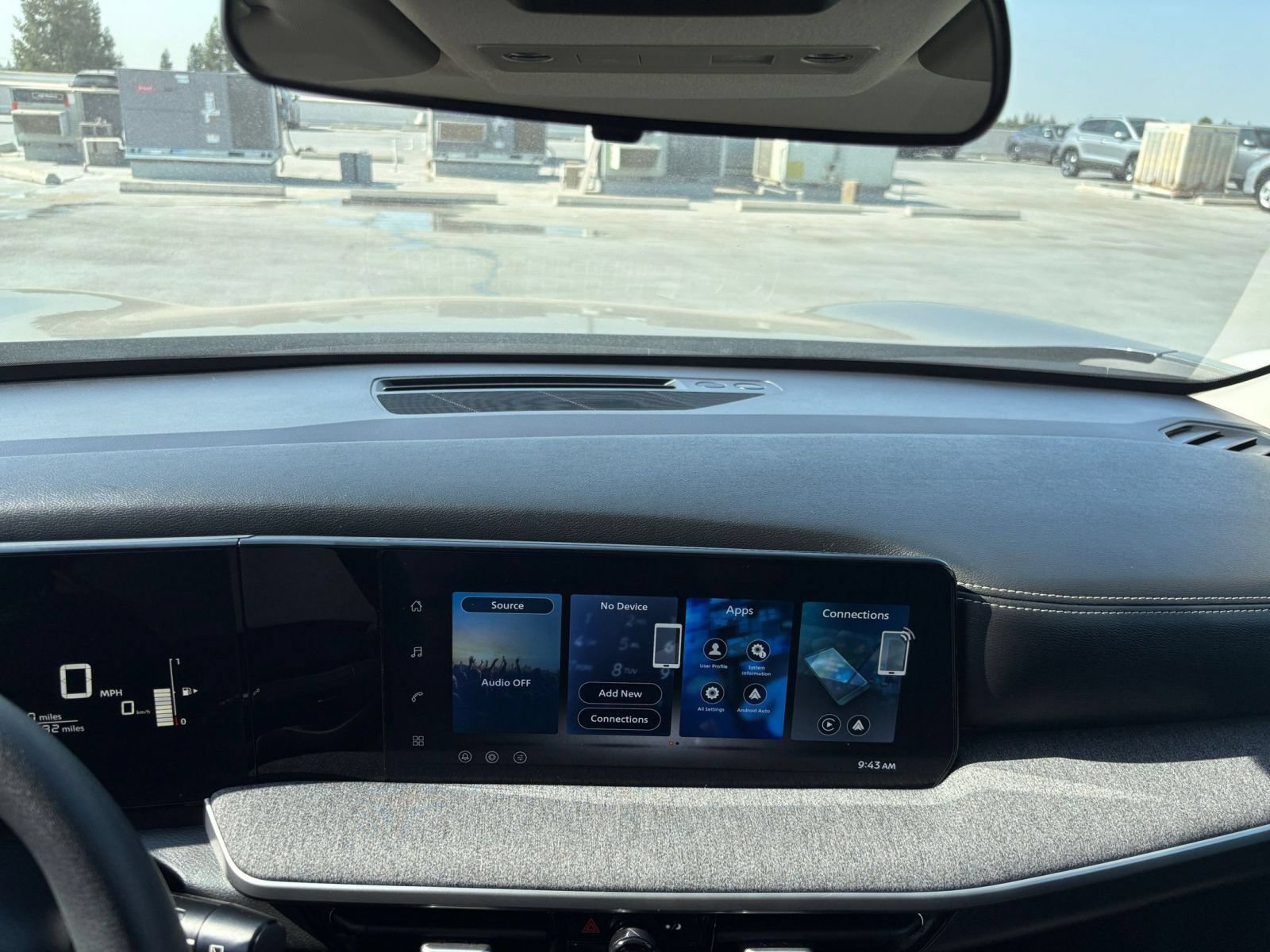 Used 2026 Nissan Kicks SV w/ Cold Weather Package FWD image 17