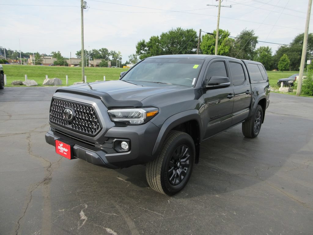 Used 2023 Toyota Tacoma Limited w/ Nightshade Package AWD/4WD image 11