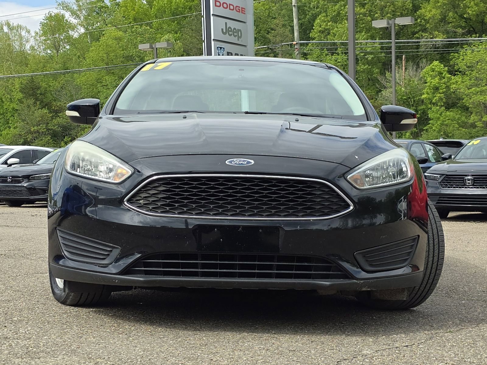 Used 2016 Ford Focus SE FWD image 9