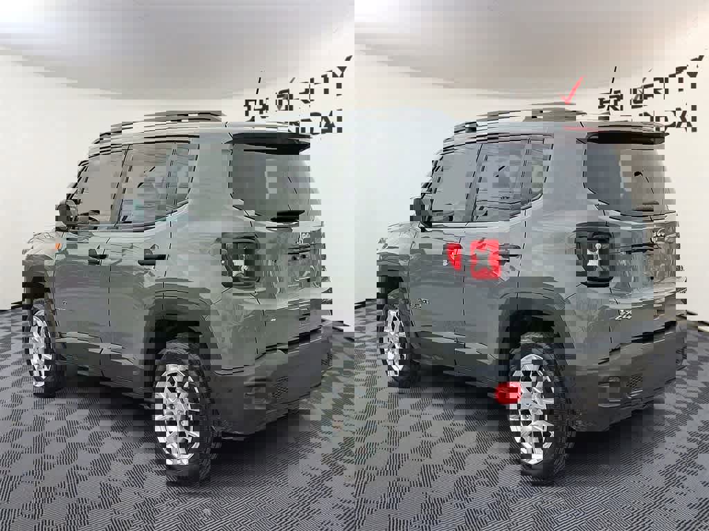 Used 2020 Jeep Renegade Sport w/ Sport Appearance Group image 6