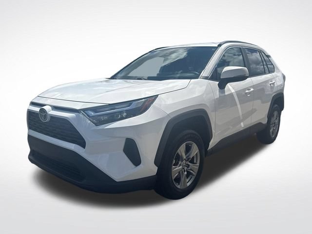 Used 2024 Toyota RAV4 XLE FWD image 14