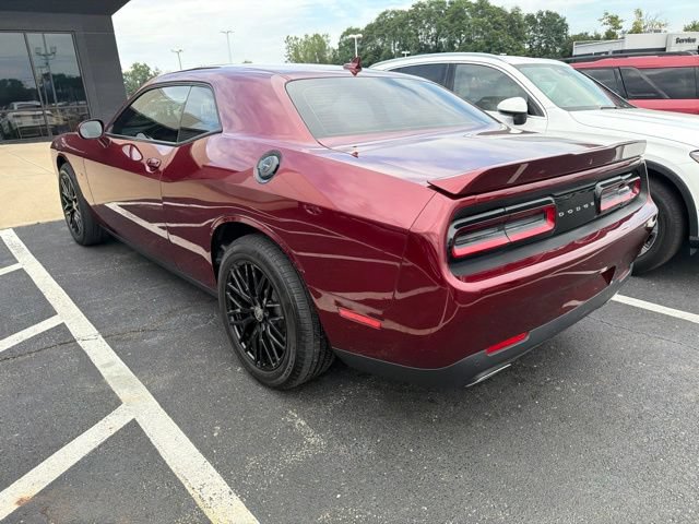 Used 2017 Dodge Challenger GT w/ Driver Convenience Group AWD/4WD image 6