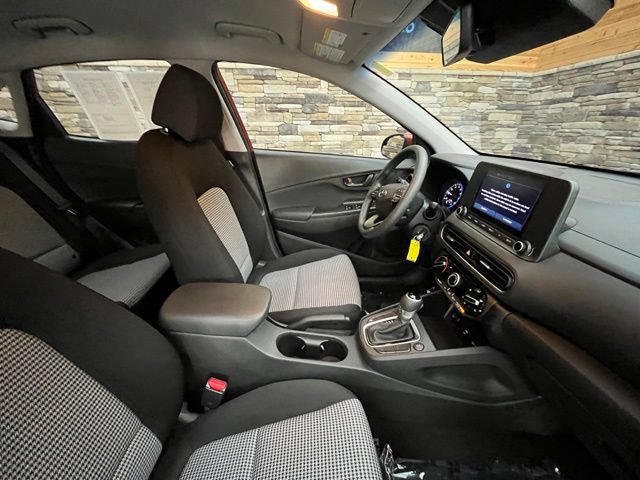 Used 2022 Hyundai Kona SE AWD/4WD image 16