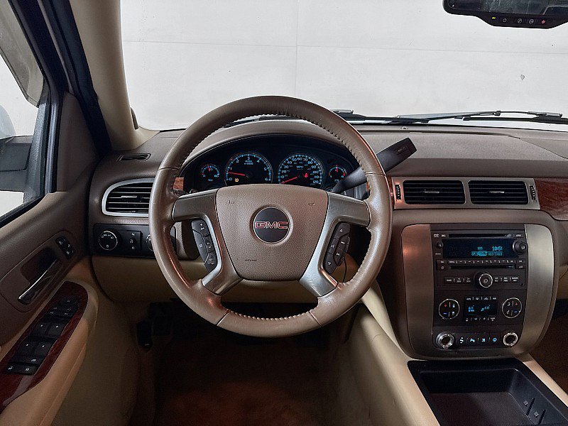Used 2007 GMC Yukon SLT w/ SLT Preferred Equipment Group image 20