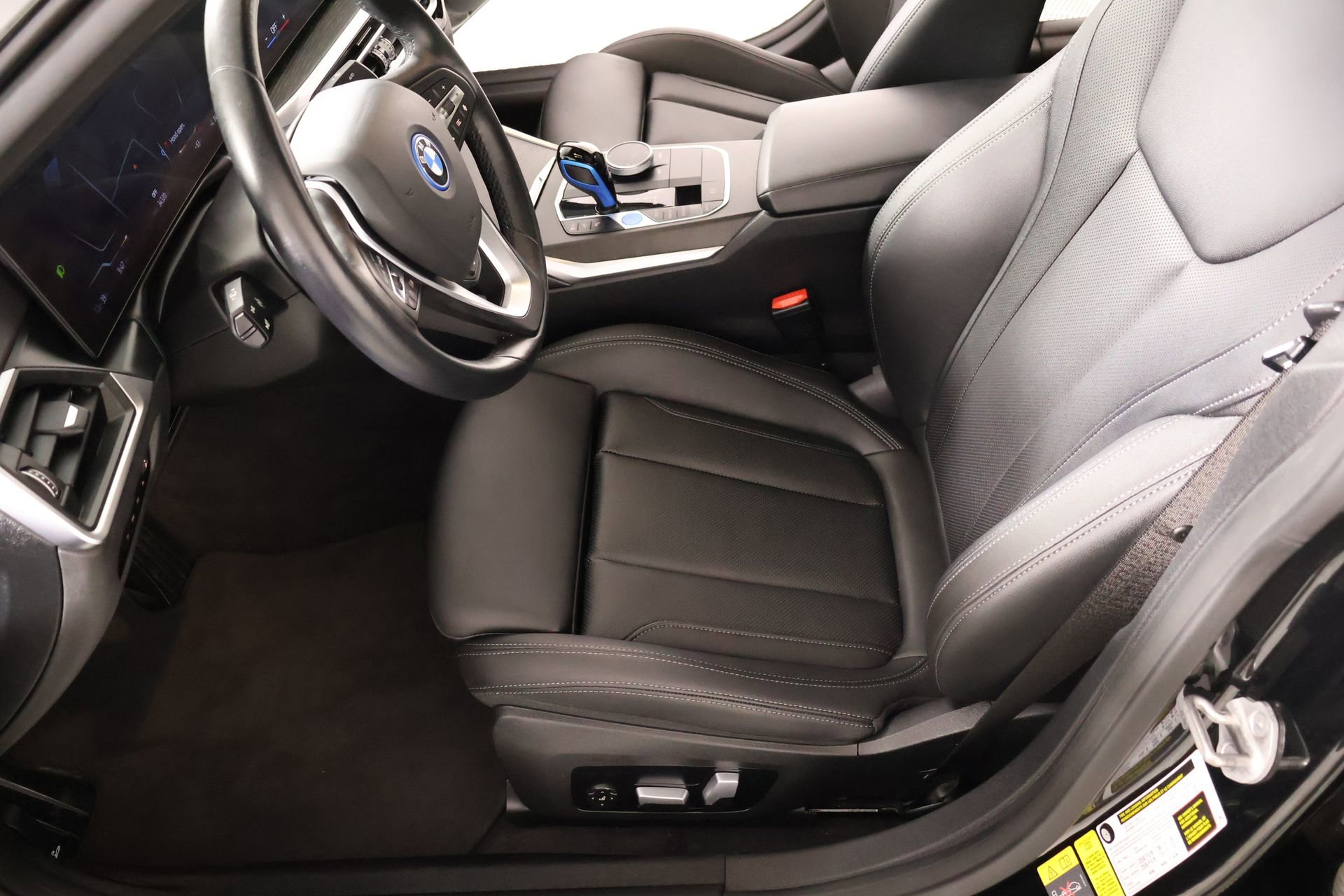 Used 2023 BMW i4 eDrive35 w/ Premium Package RWD image 12