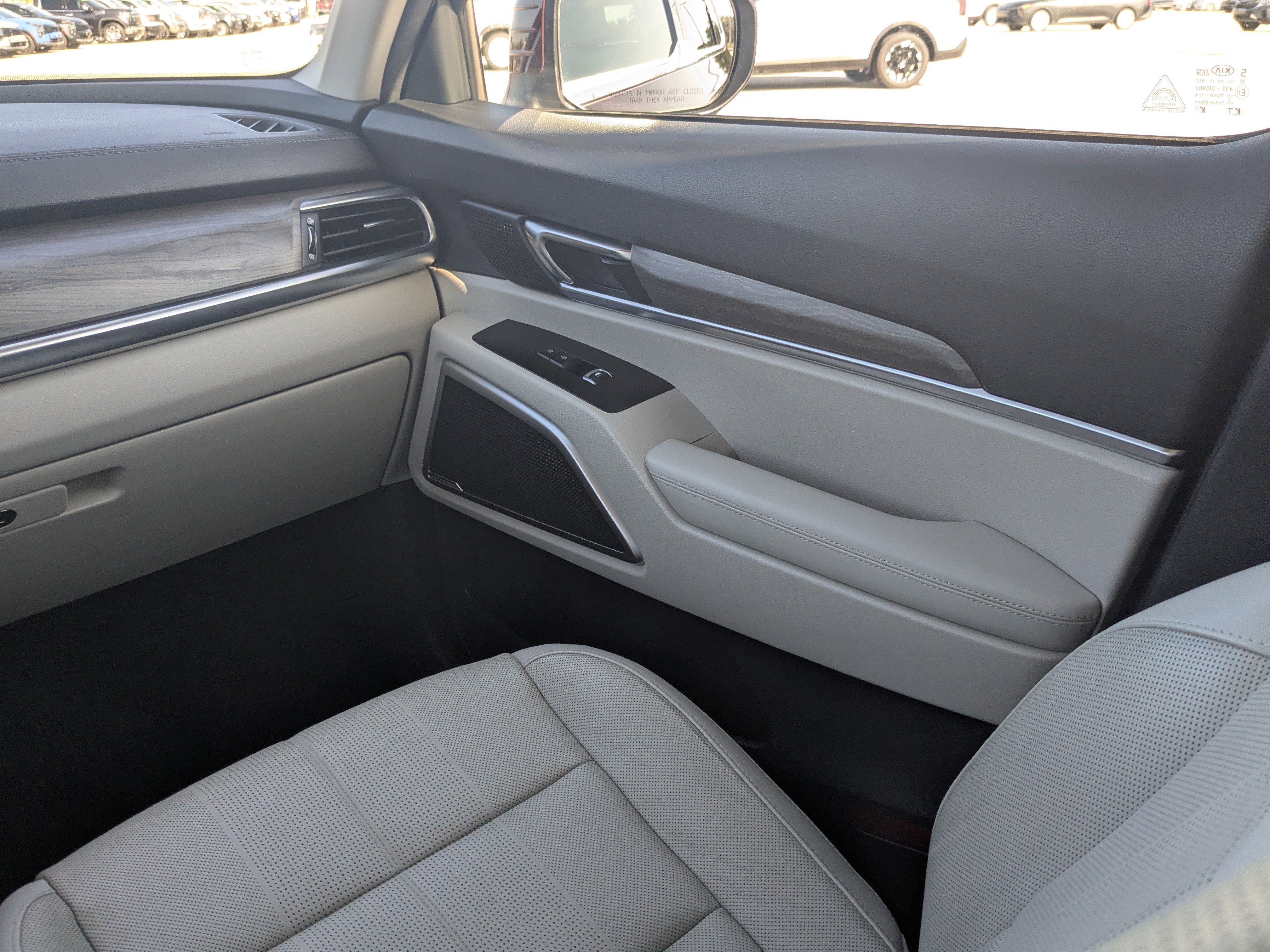Certified 2021 Kia Telluride EX FWD image 22
