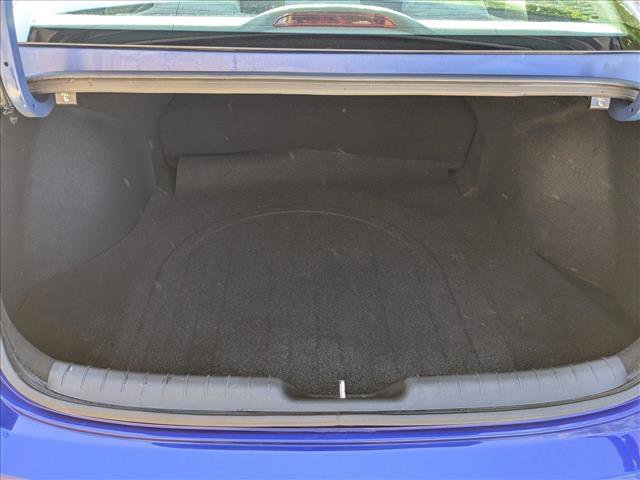 Used 2022 Hyundai Elantra SE FWD image 7