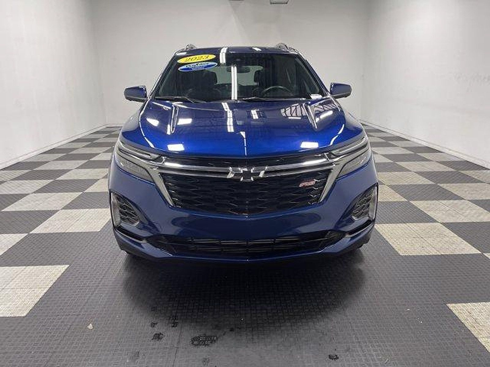 Used 2023 Chevrolet Equinox RS FWD image 6