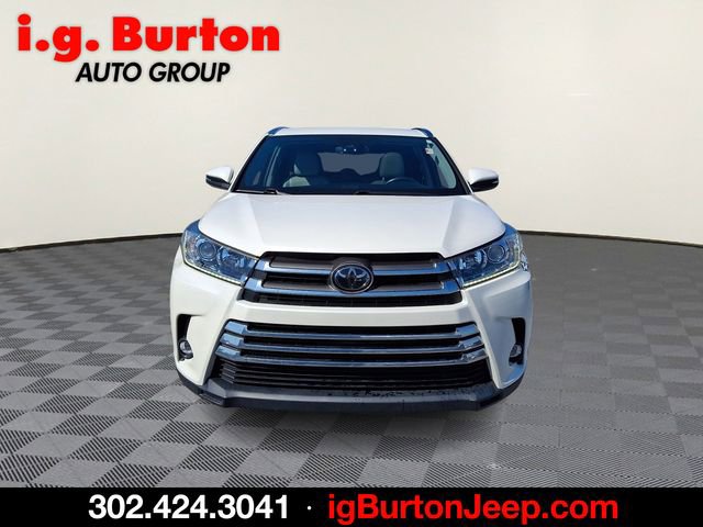 Used 2019 Toyota Highlander Limited w/ Carpet Mat Package (TMS) image 2