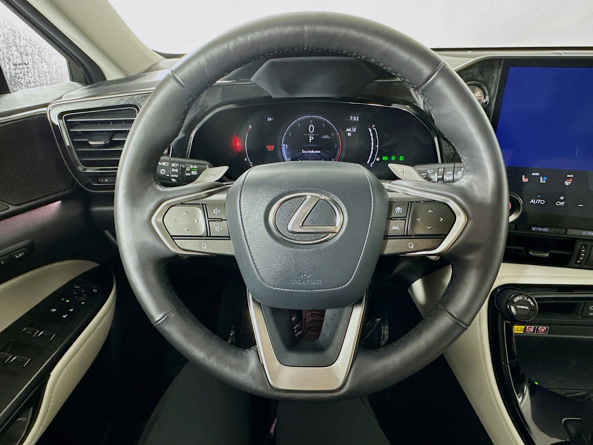 Used 2025 Lexus NX 350 AWD w/ Cold Area Package image 11