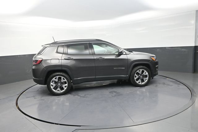 Used 2021 Jeep Compass Limited image 9