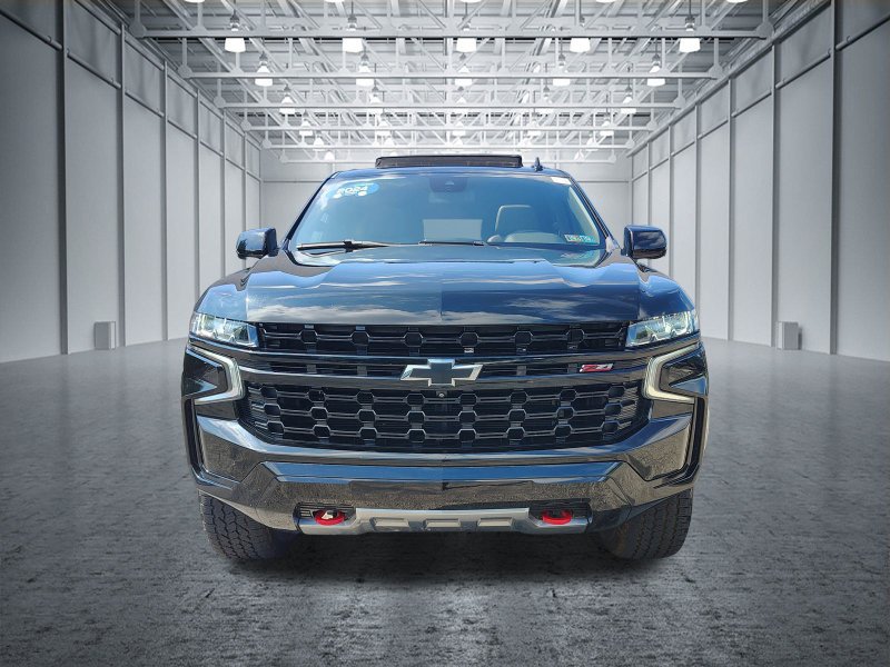 Certified 2024 Chevrolet Suburban Z71 w/ Luxury Package AWD/4WD image 7
