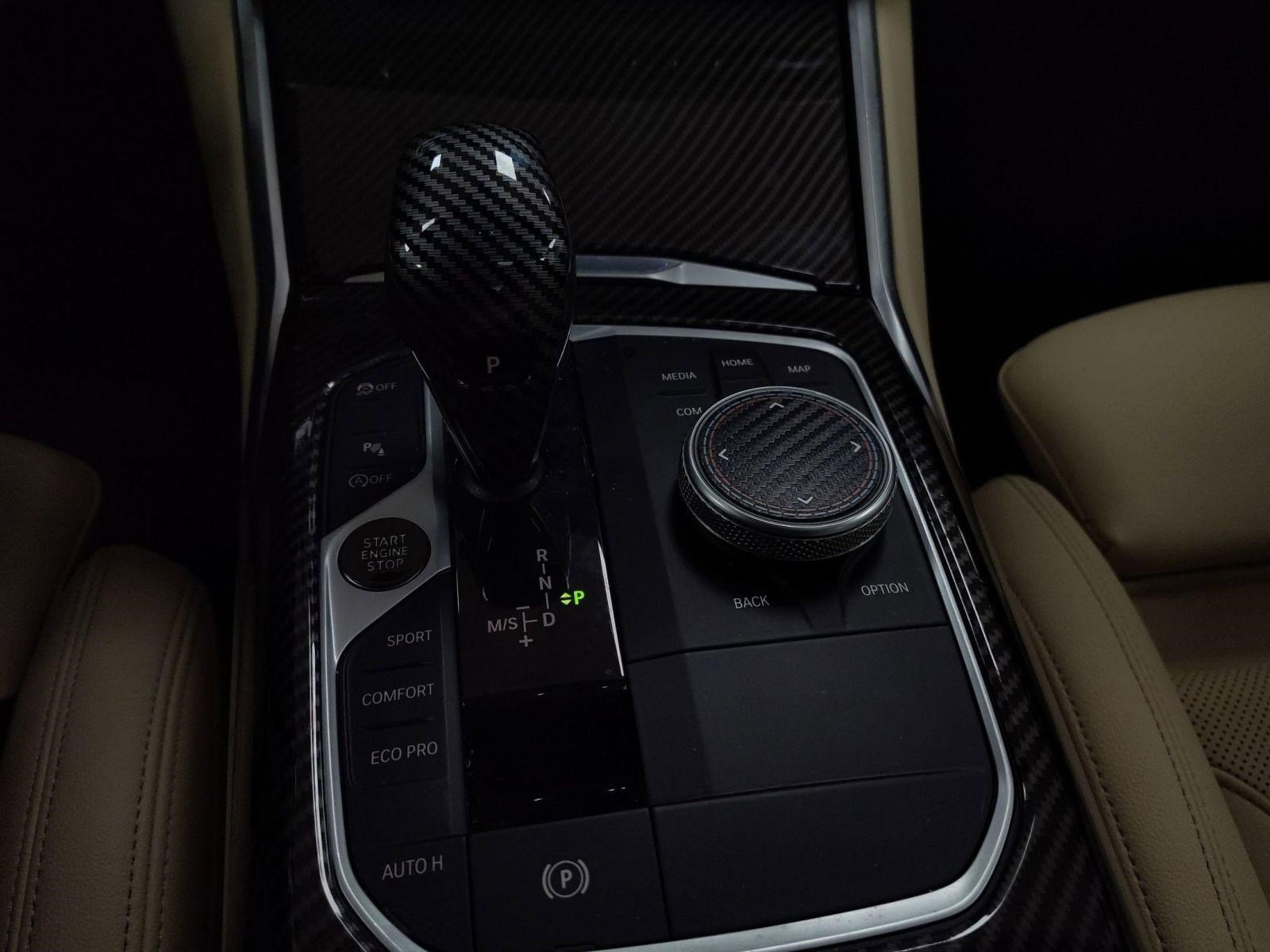 Used 2022 BMW 330i xDrive Sedan w/ Driving Assistance Package image 13